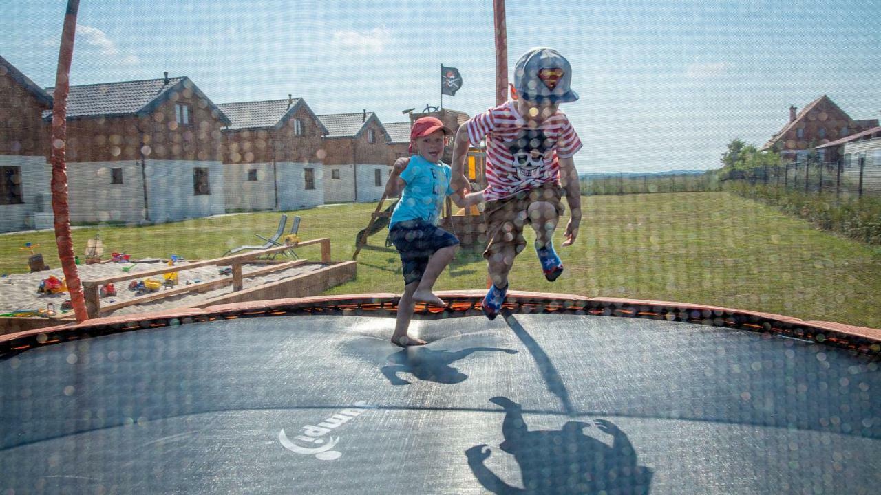 Domki Letniskowe Jastrzebia Park Jastrzebia Gora Luaran gambar